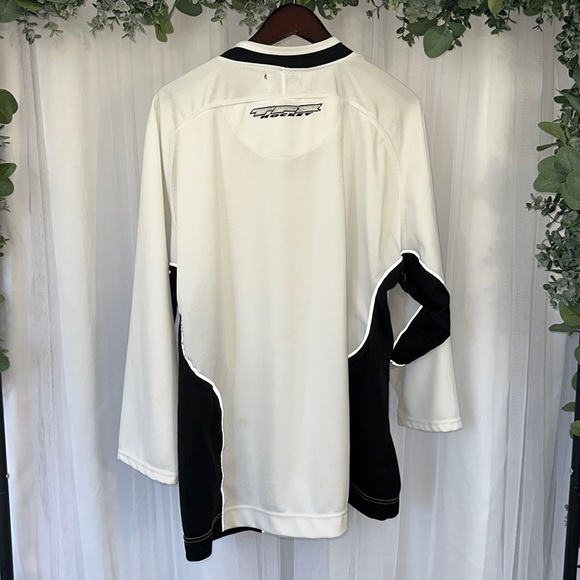 TPS Pro Stock Practice Hockey Jersey Size Medium - Picture 4 of 6